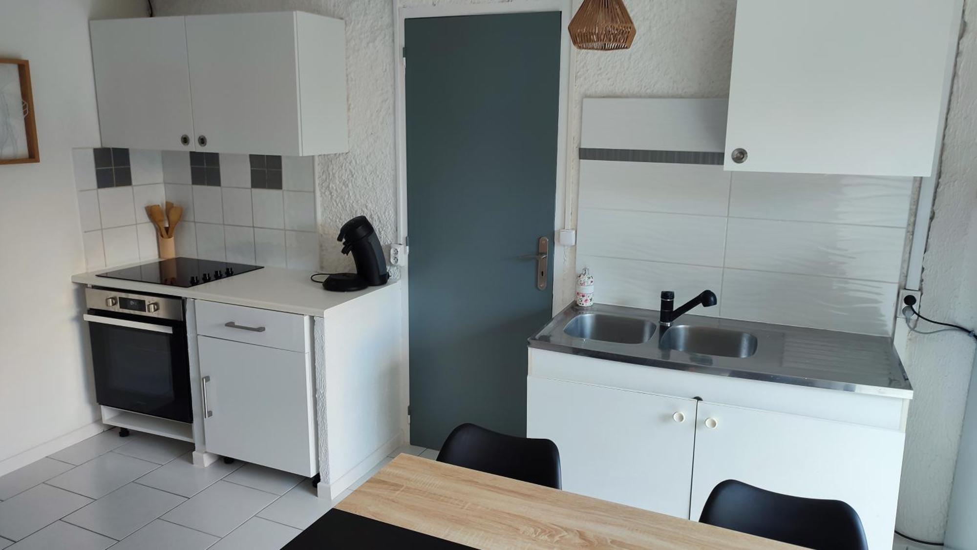 T2 Rdc Avec Jardin, Cap D'agde, Secteur Falaise, 100 M Plage, Clim, Wifi, Parking Agde