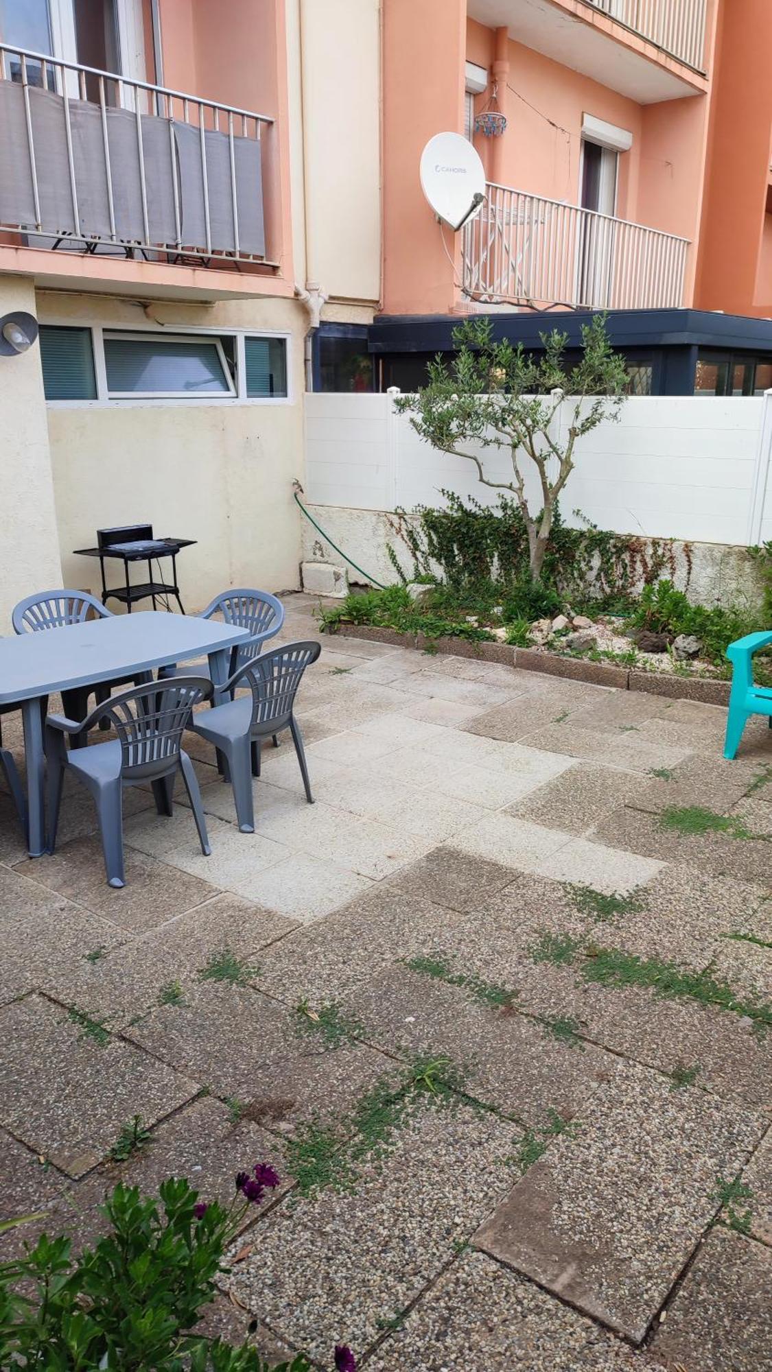 Appartement T2 Rdc Avec Jardin, Cap D'agde, Secteur Falaise, 100 M Plage, Clim, Wifi, Parking Agde